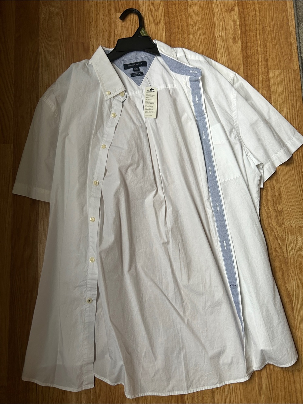 Tommy Hilfiger White Short-Sleeve Button-Down Shirt